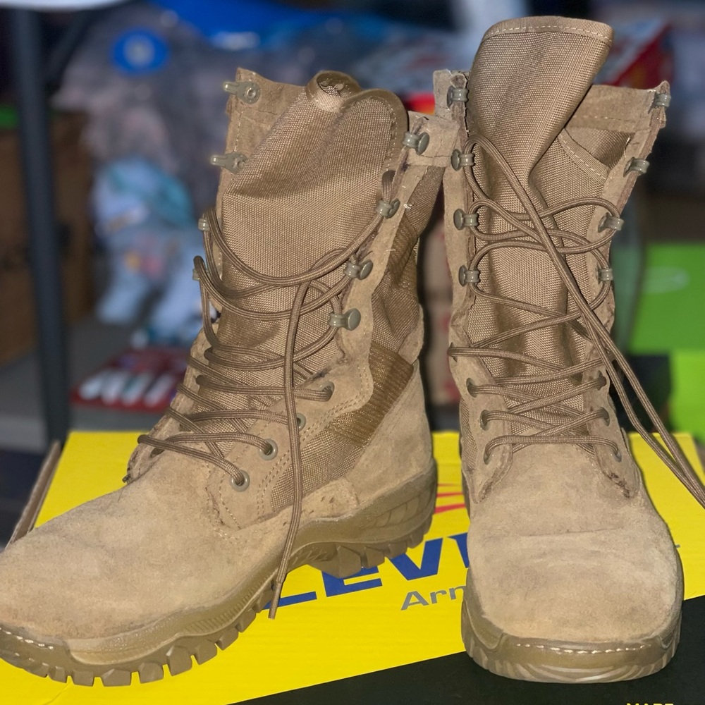 Tan Tactical Combat Boots- Ultra Light